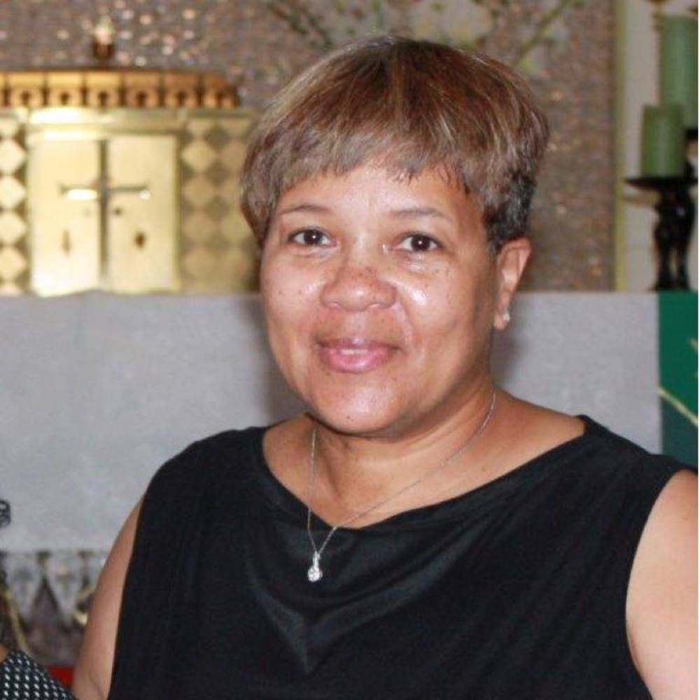 Meet your Posher, Kym